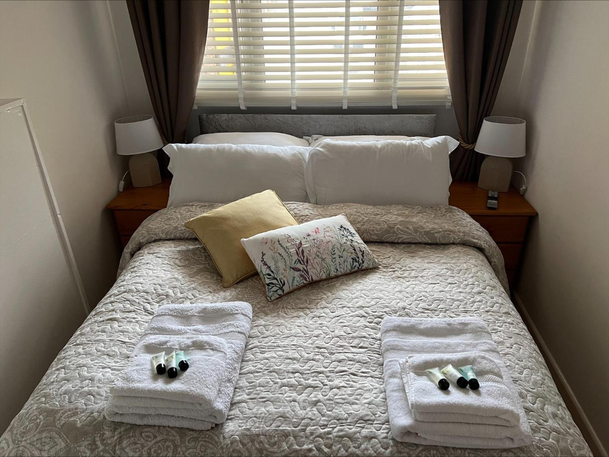 Appartamento Golden Lion Brixham Esterno foto