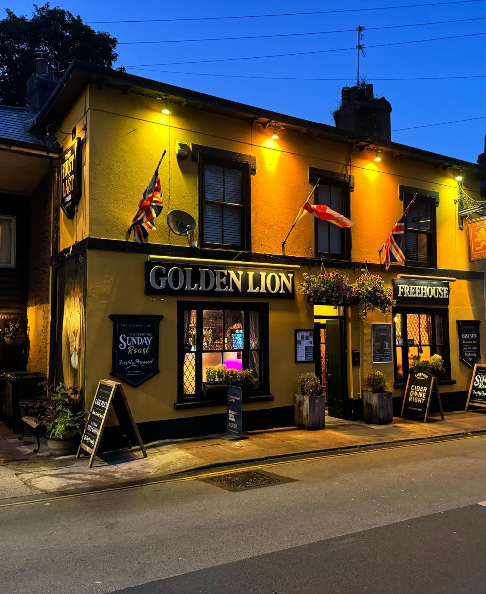 Appartamento Golden Lion Brixham Esterno foto